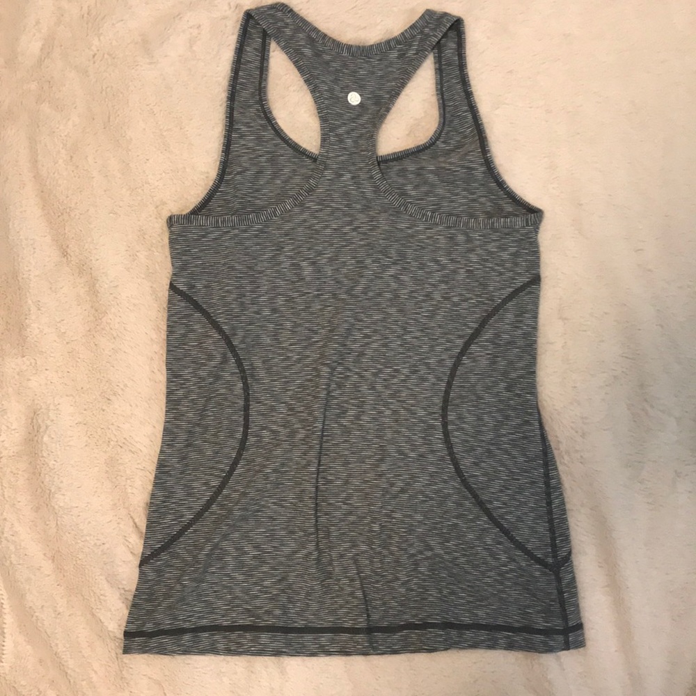 NWOT Zella Razorback Athletic Top - Picture 2 of 5